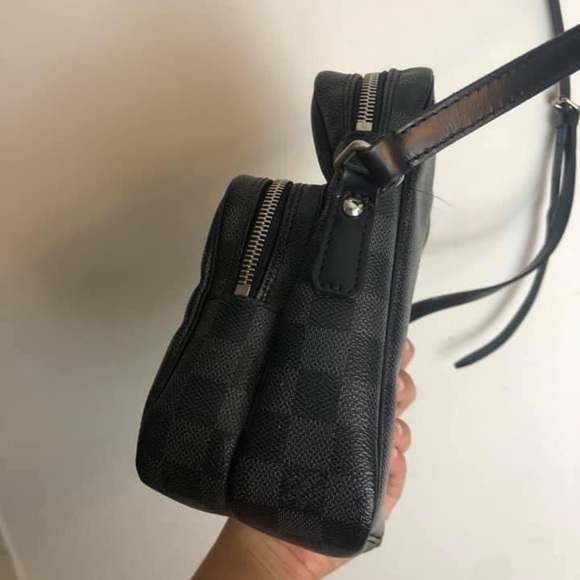 Louis Vuitton graphite Amazon bag - Picture 9 of 10